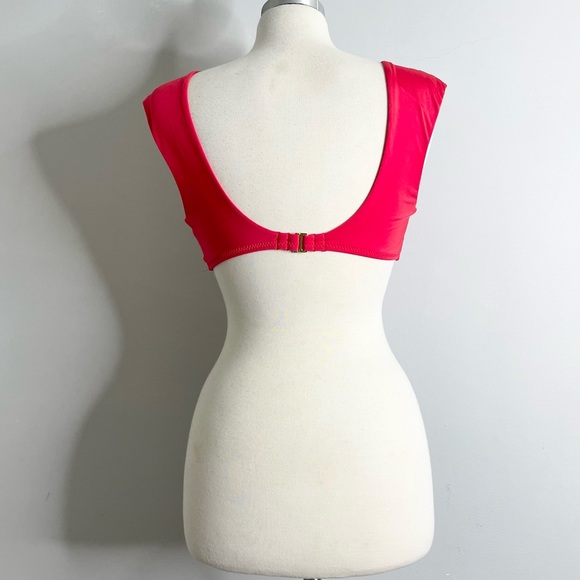 TRINA TURK Getaway Solid Cap Sleeve Bikini Top - Picture 7 of 12